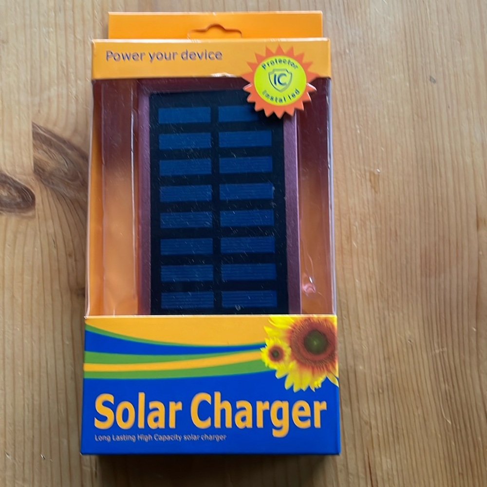 Jumpstart Solar Digital device charger
